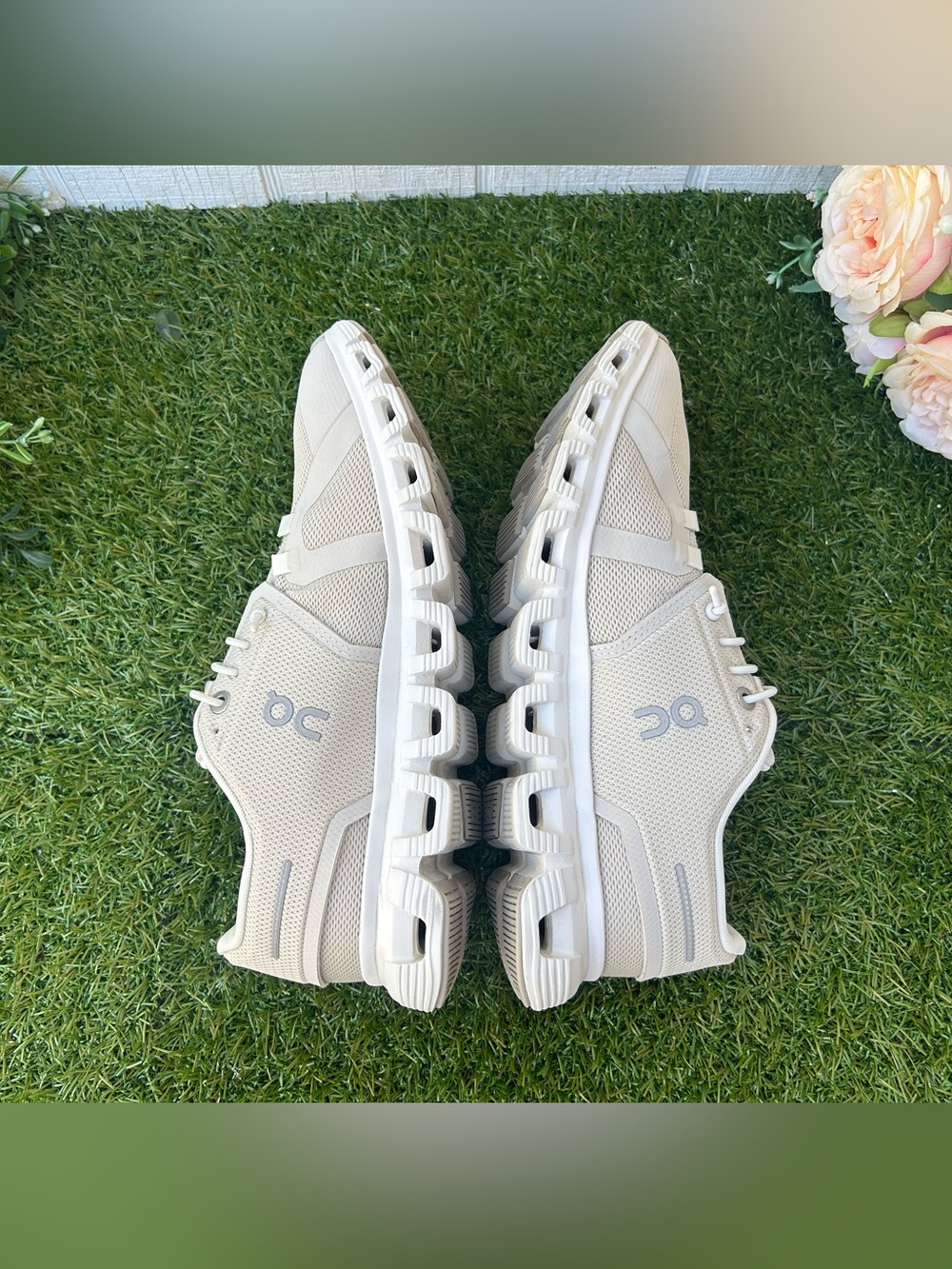 Cloud 6 Shoes - Women
Color: Pearl/White size 7  gently used - Picture 12 of 16